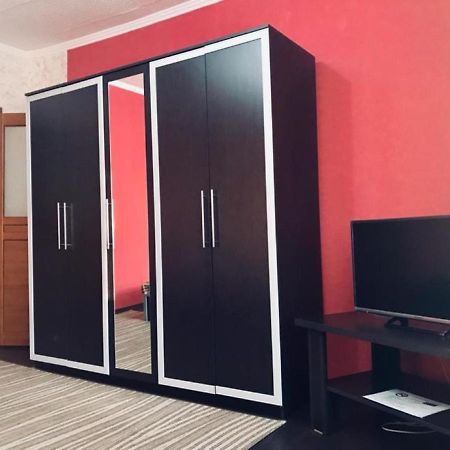 Appartement Люкс На Юго-Востоке,Степной1 à Karagandy Extérieur photo